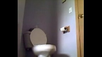toilet voyeur pee spy