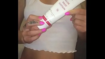Sexy hot Mary Jayne rubs heat lotion on tits