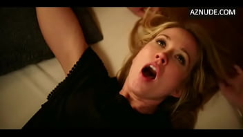 Heather Graham licking Anna Camp Pussy (Looped)