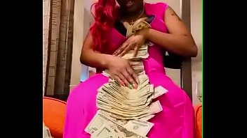 sexy ebony in pink with hella cash makes her cum