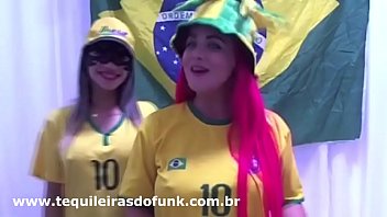 Débora Fantine Live Sexy Com Tequileira Misteriosa Gostosa na Copa